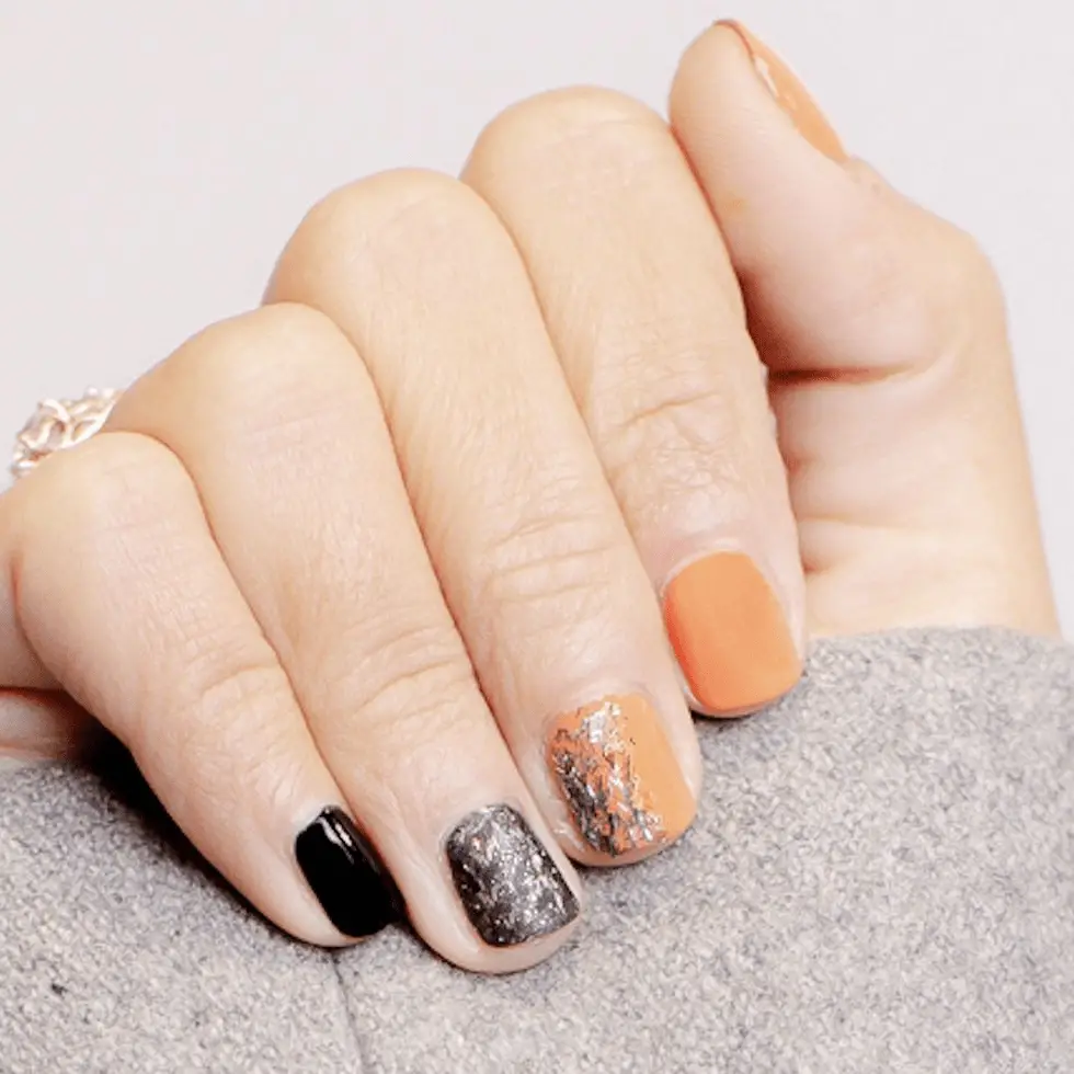 Sparkly Black and Orange Nails
