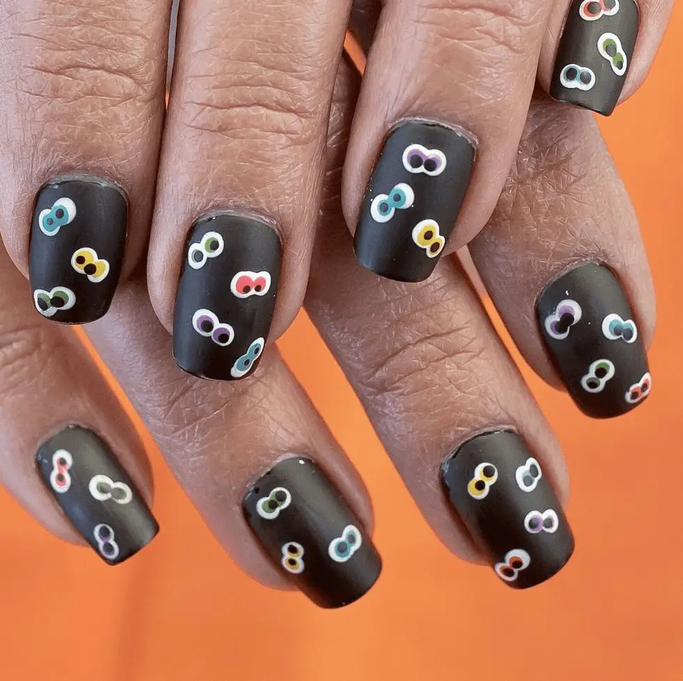 Googly Eye Nails