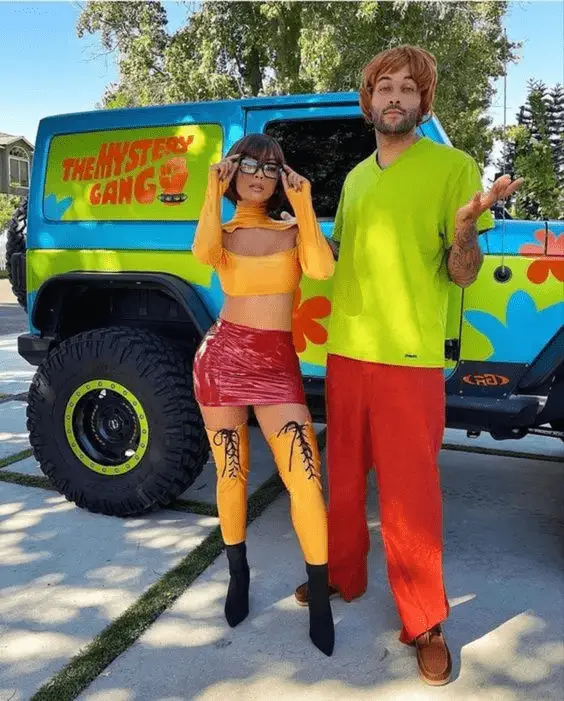 Scooby Doo's Velma & Shaggy 