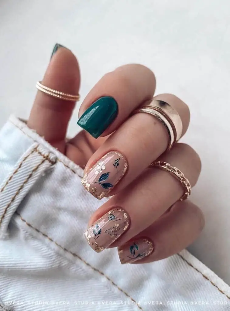 Emerald Green Nails w/ Florals & Gold Borders