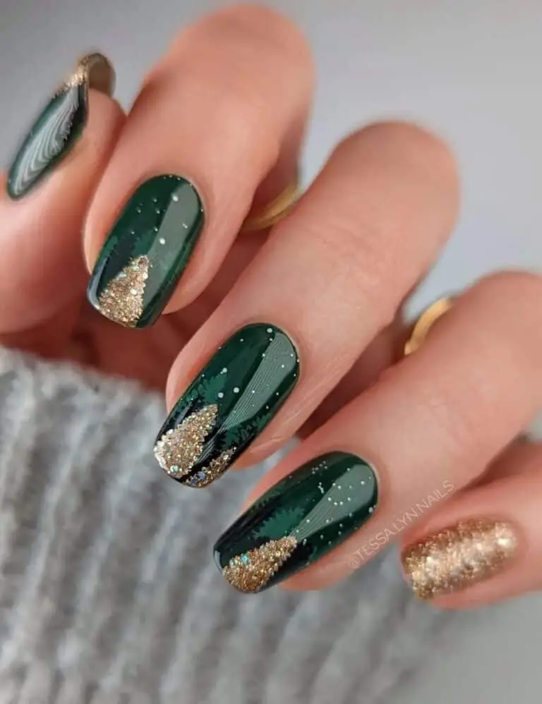 Forest Green Nails w/ Gold Trees