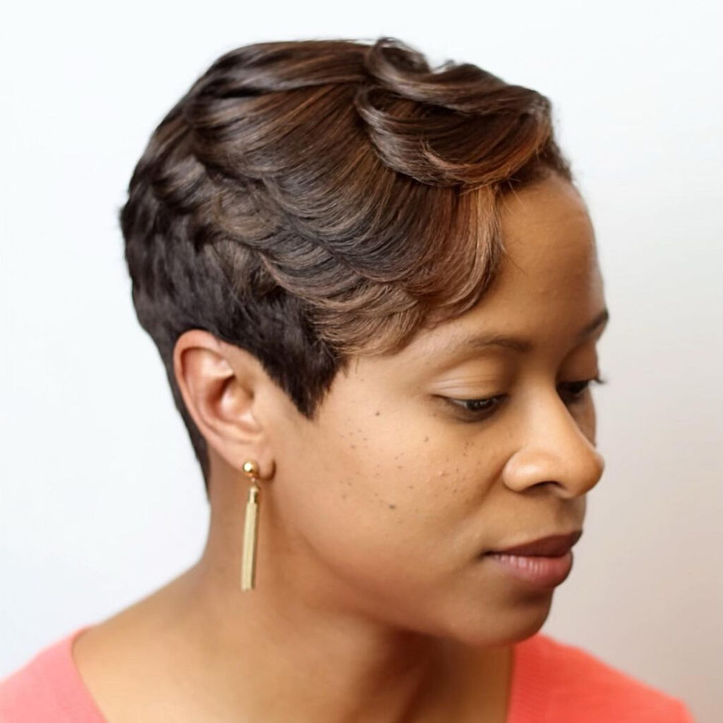 Short Hair with Brown and Caramel Highlights