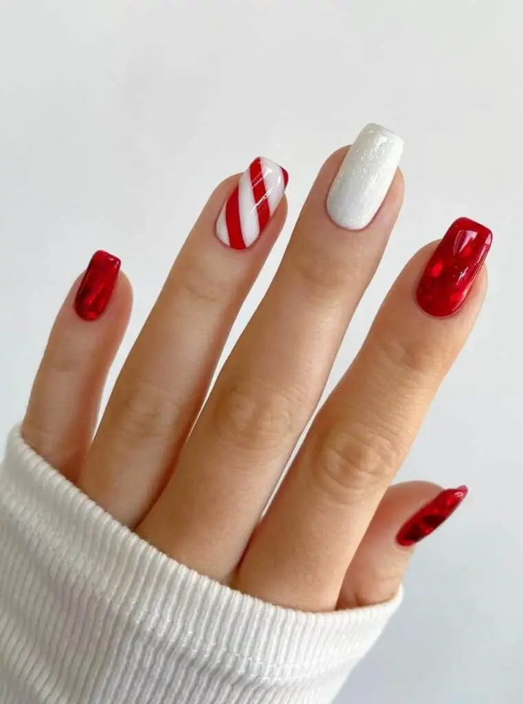 Red & White Christmas Nails: Red Chunky Glitter Nails