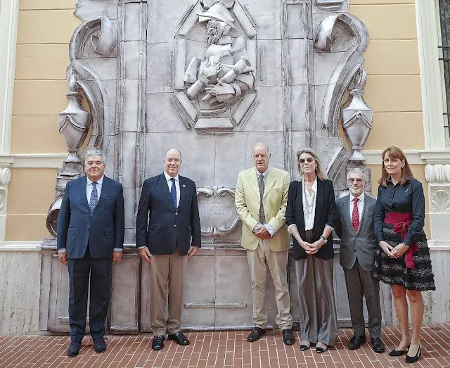 Princess Caroline inaugurated a monument commissioned to the artist Giuseppe Ducrot