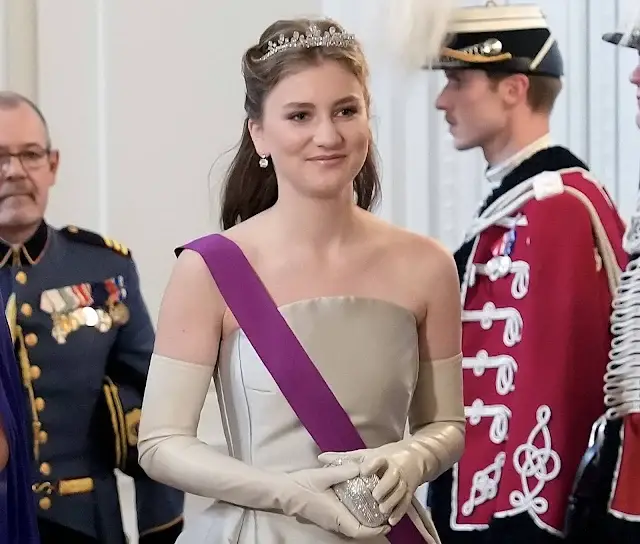 Crown Princess Victoria, Crown Princess Mette-Marit, Princess Ingrid Alexandra, Princess Elisabeth, Princess Amalia. Diamond tiara