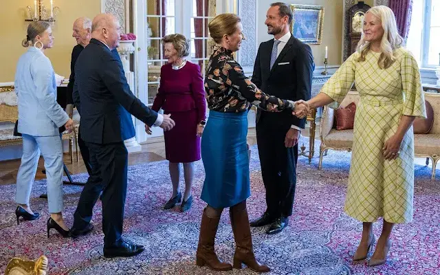 King Harald and Queen Sonja are hosting a lunch for the Nordic Council. Crown Princess Mette-Marit is wearing a Dior dress