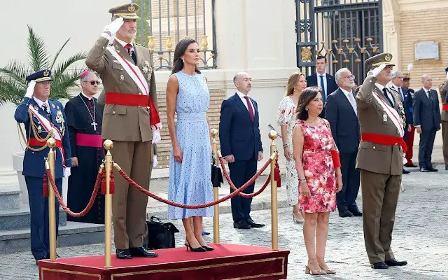 Queen Letizia wore a Gabriela light blue polka-dot midi dress by And Me Unlimited. Princess Leonor will turn 18 on October 31