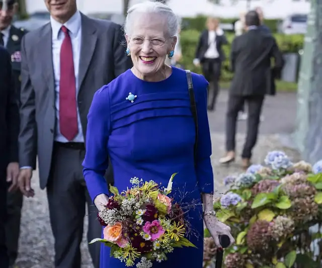 Queen Margrethe is the costumes and sets designer of the Danish Netflix feature film of Karen Blixen