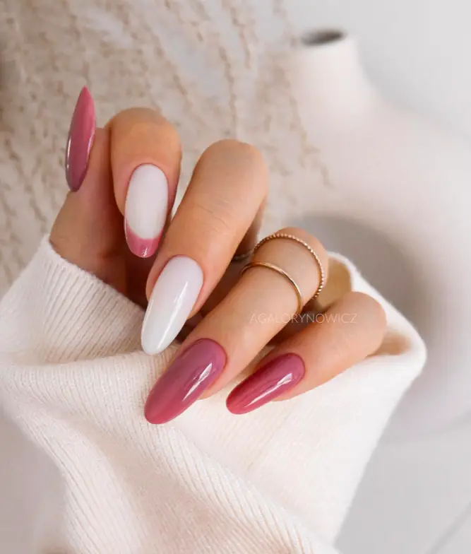 Pink Fall via Agnieszka | Fall Nail Designs 2023