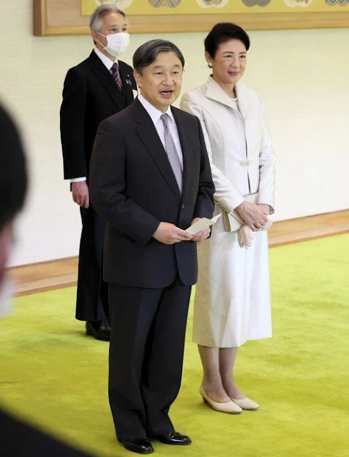 Emperor Naruhito and Empress Masako attended a meeting with recipients of the Order of Culture award
