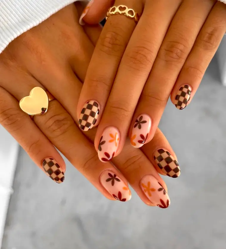 Cutest Autumn Set by Peachi Nails | Fall Nail Designs 2023