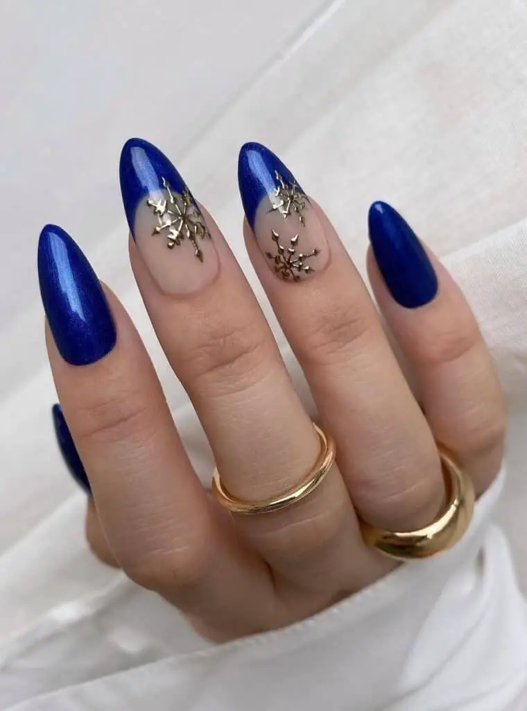 Royal Blue Frenchies with Gold Snowflakes for a Regal Touch