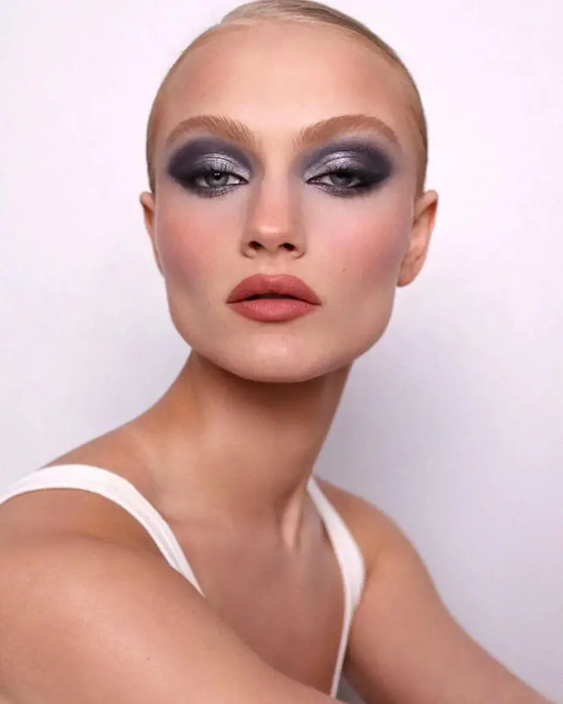 Master the Art of Gray Smoke Eyes for a Chic Holiday Look