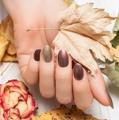 Shimmer and Shine Thanksgiving Nails: Glittering Holiday Glam