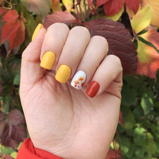 Fall Leaf Thanksgiving Nails: Nature-Inspired Beauty