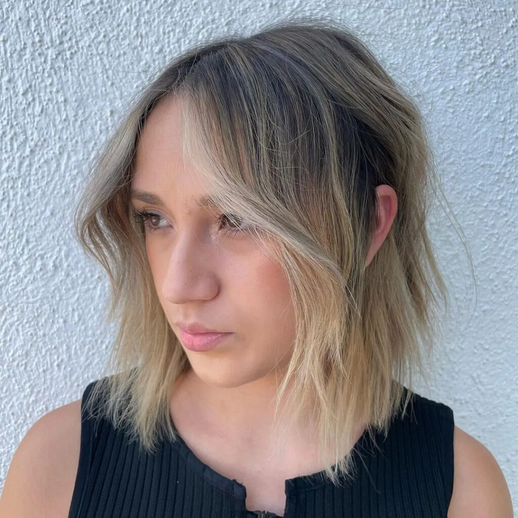 Highlighted Lob with Choppy Layers: Dimension for Thinning Hair