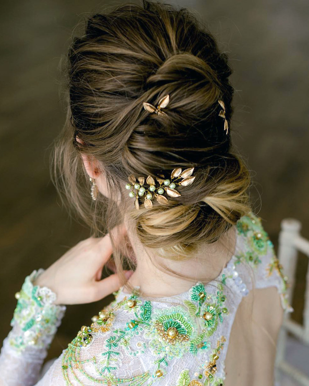 boho wedding hairstyles elegant updo with gold leaves julia_alesionok