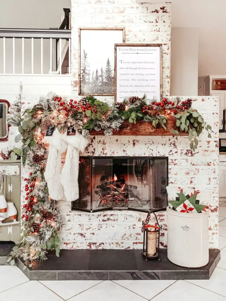 Experience the Warmth: Cozy Cottage Christmas Mantel Ideas