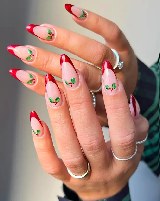 Explore Perfect Patterns with Amy's Creative Nail Art