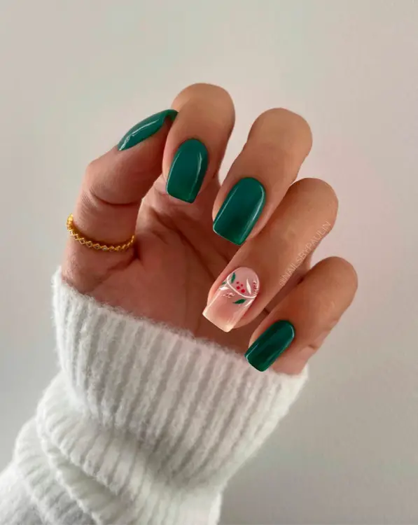 Adorn Your Nails with the Cutest Accent Nail Design by Paulina