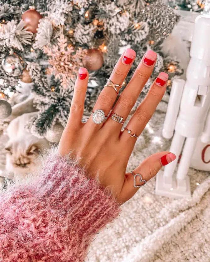 Pink Christmas Nail Designs: 6) Candy Cane Stripes: Sweet Style Alert