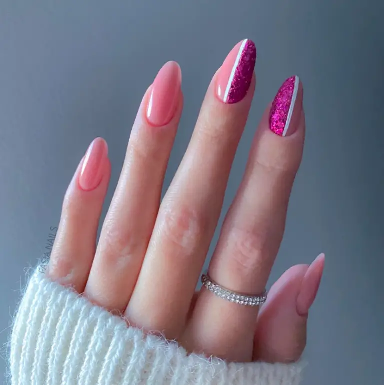 Pink Christmas Nail Designs: 15) Best Glitter: Accept No Imitations