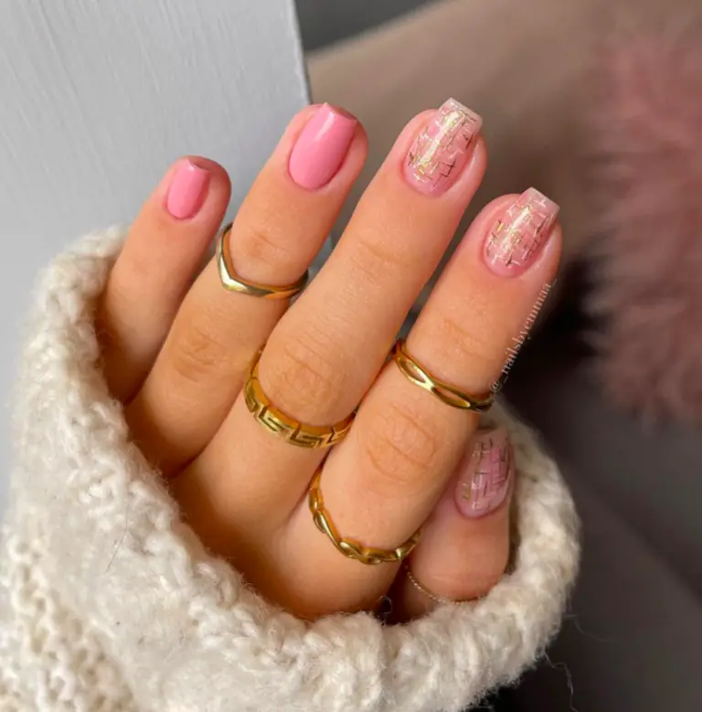 Pink Christmas Nail Designs: 38) Stay Cosy: Nails That Wrap You in Warmth