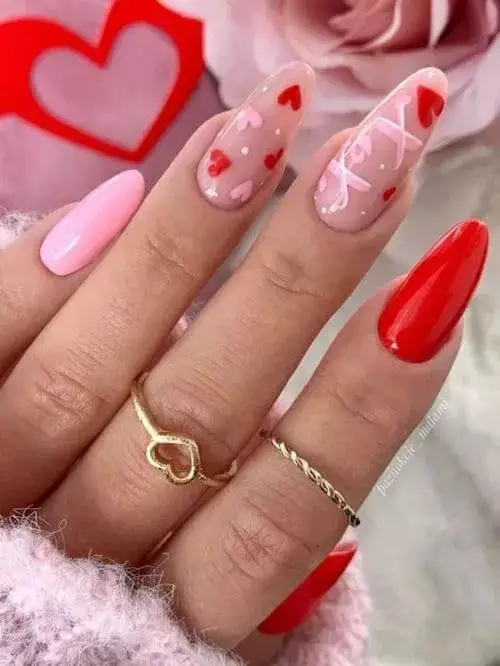 Stunning Pink and Red Valentine's Day Nail Ideas