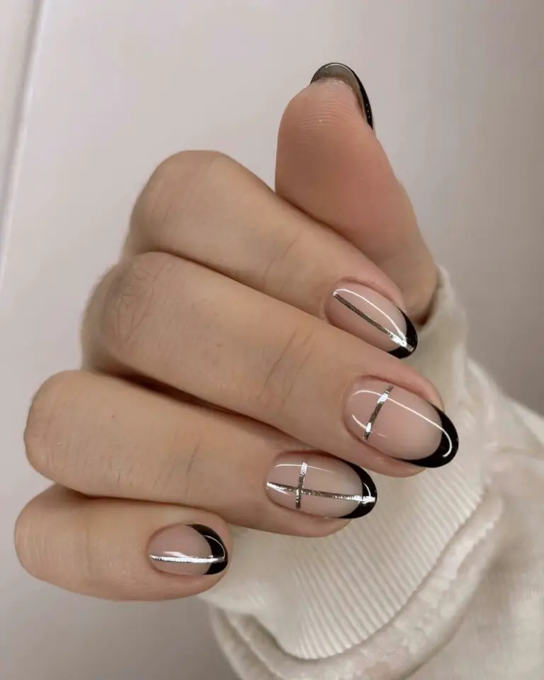 Cool Twist: Silver Stripes Winter Nail Designs