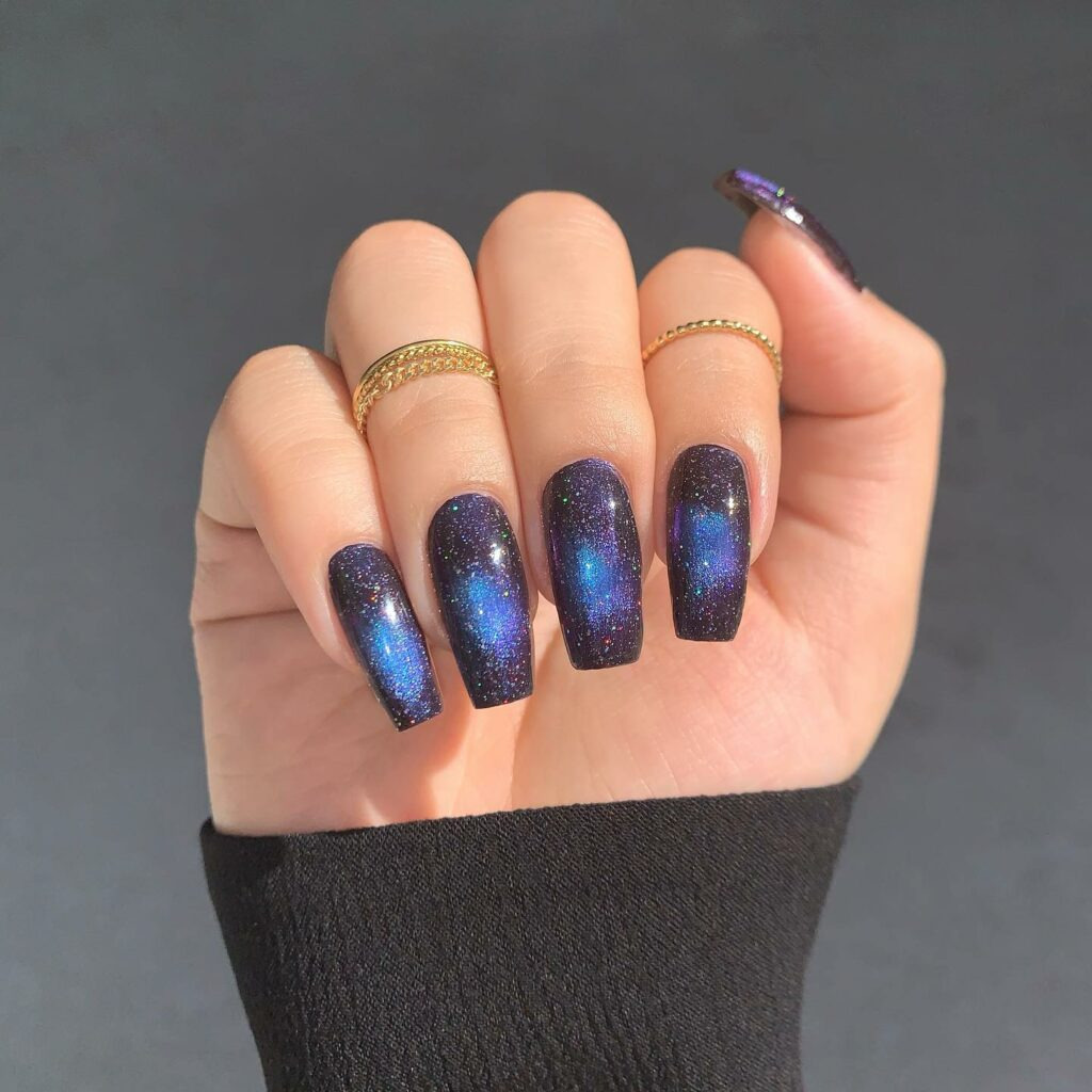 Glam Galaxy: Night Sky-Inspired Winter Nails