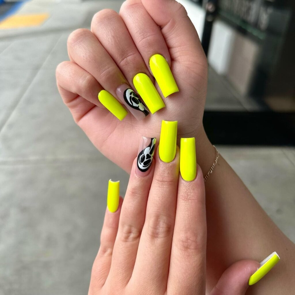 Accentuate Your Look With Yellow Accent Nails - Nail Trends