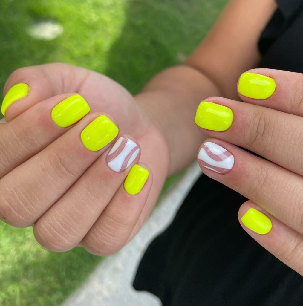 Short and Stylish Neon Yellow Abstract Nails - Nail Inspiration"