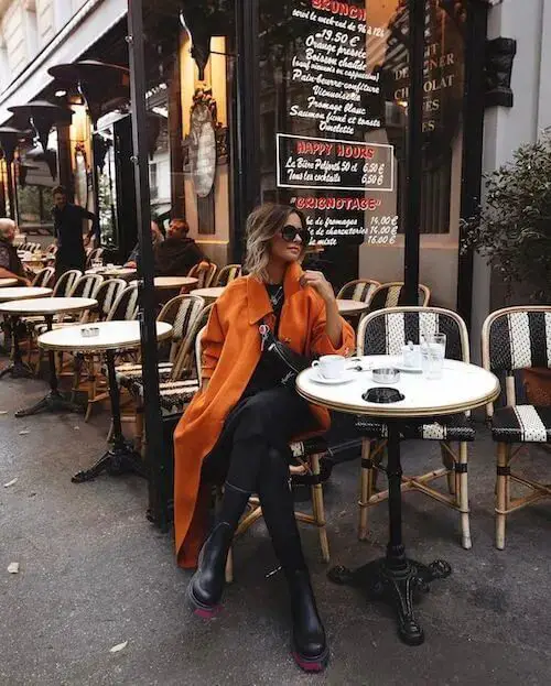 Fall Fashion for Coffee Dates: Cozy and Stylish Outfit Ideas - Coffee Date Outfit Ideas: 