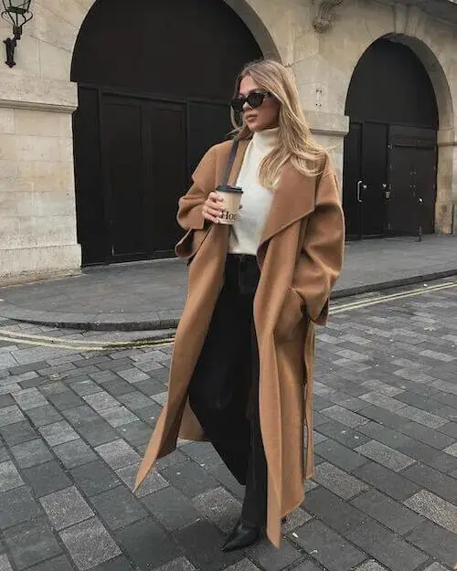 Fall Fashion for Coffee Dates: Cozy and Stylish Outfit Ideas - Coffee Date Outfit Ideas: 