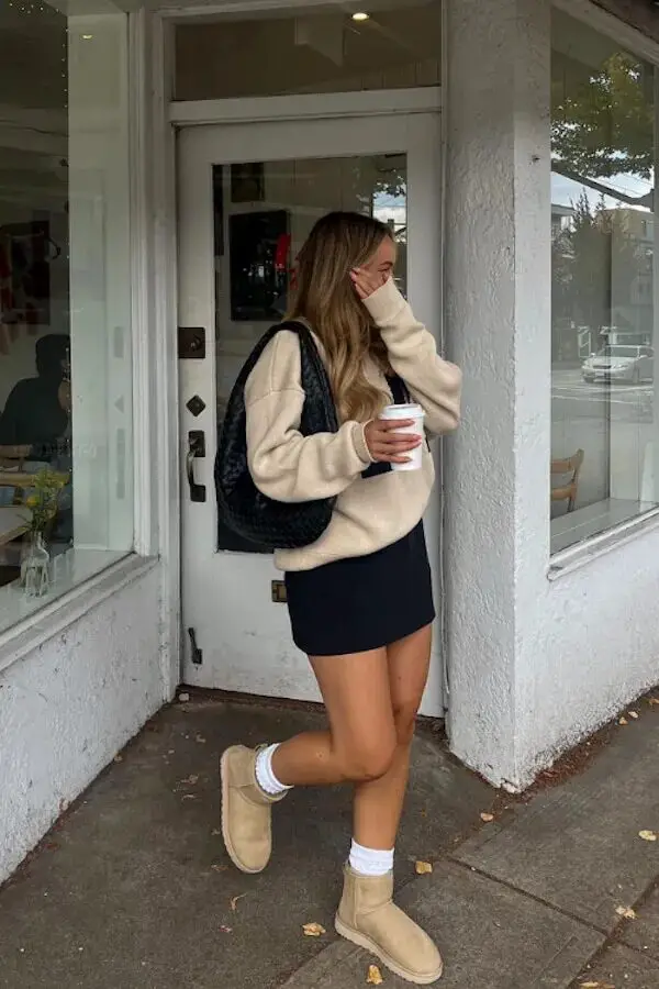 Fall Fashion for Coffee Dates: Cozy and Stylish Outfit Ideas - Coffee Date Outfit Ideas: 