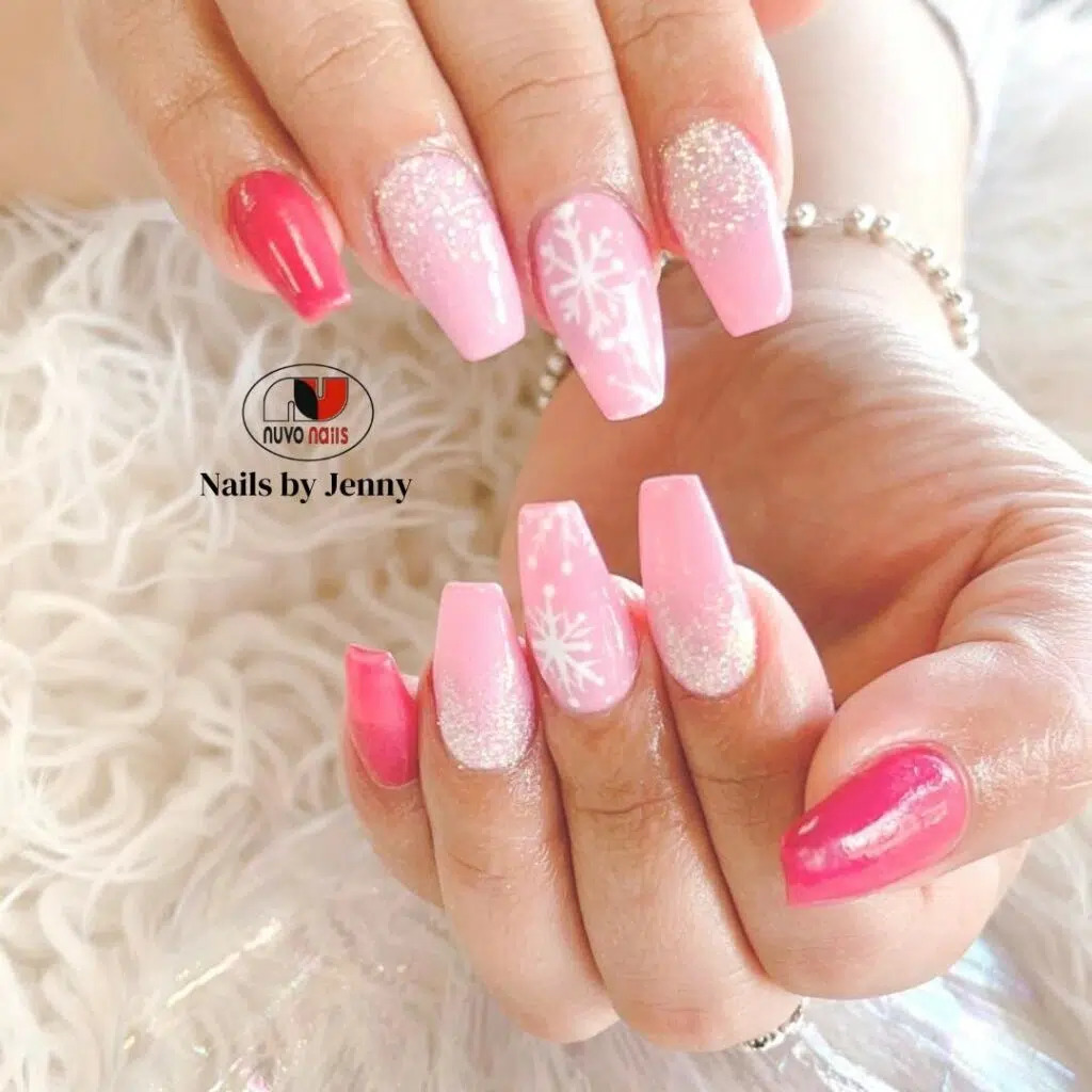 Pretty in Pink: Christmas Nail Ideas