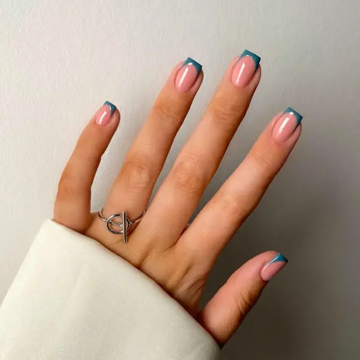 Perfect Tips by Bethany: Winter Nail Perfection