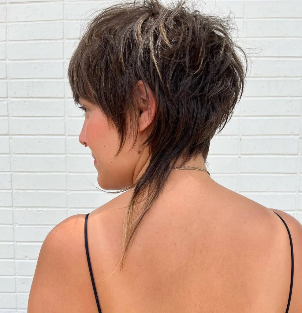 Feathered Bangs: Pixie Mullet Inspiration for a Unique Style