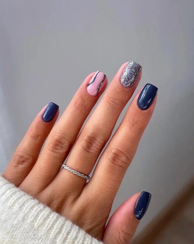 Paulina's Glittering Nails: Shine Bright This Winter