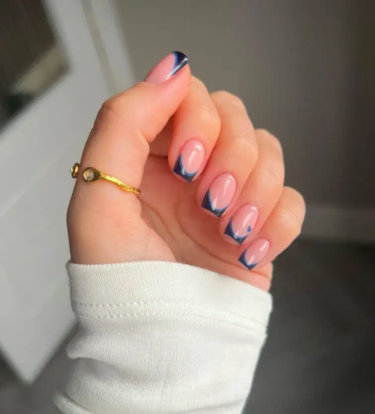 Bethany's Tiny Heart Details: Sweet Winter Nail Love