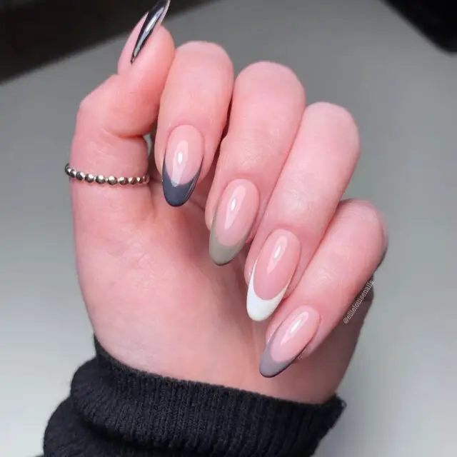 Winter Tips Nail Art by Ellie – Seasonal Nail Inspirations