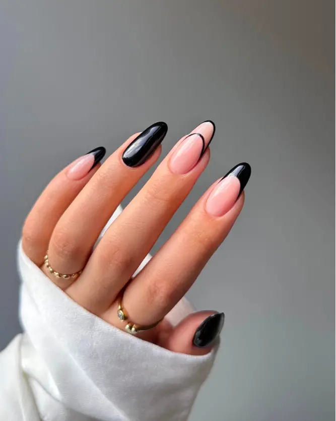 45+ Stunning January Nail ideas 2024: Classy Black Nail Designs by Sarah for a Chic Look