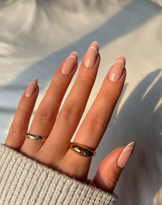 45+ Stunning January Nail ideas 2024: Nail Outlines Nail Art by Sarah – Minimalistic and Modern Nails