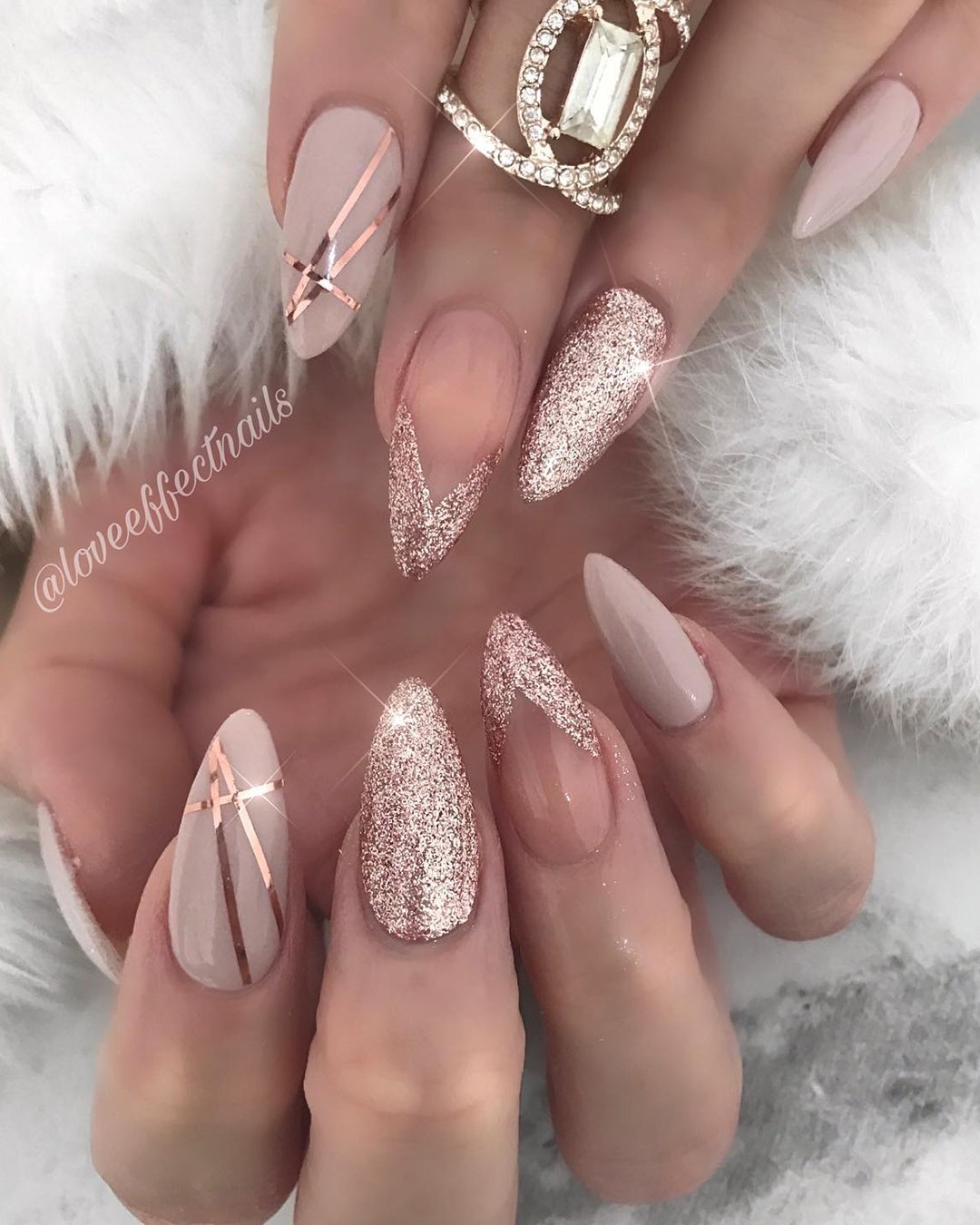 Wedding Nail Ideas 2024 / nail ideas for wedding nude glitter with gold stripes loveeffectnails