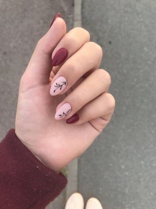 Trendy Leafy February Nail Ideas