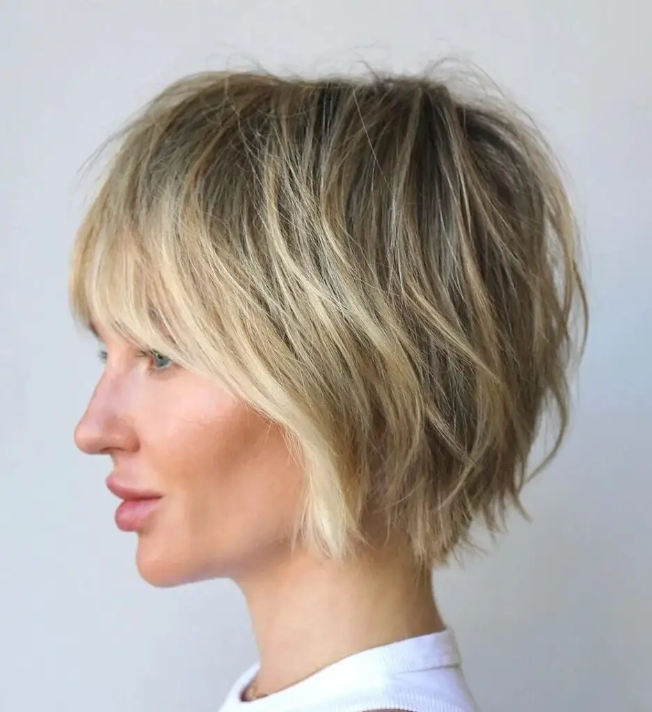 Blonde Textured Bixie: Volume and Charm with Bangs