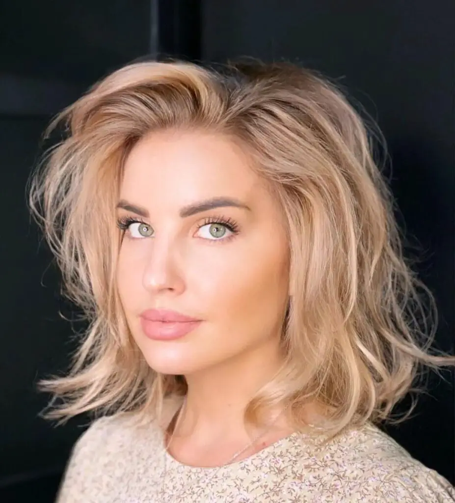 Sexy Layered Style: Volumizing Haircut Elegance