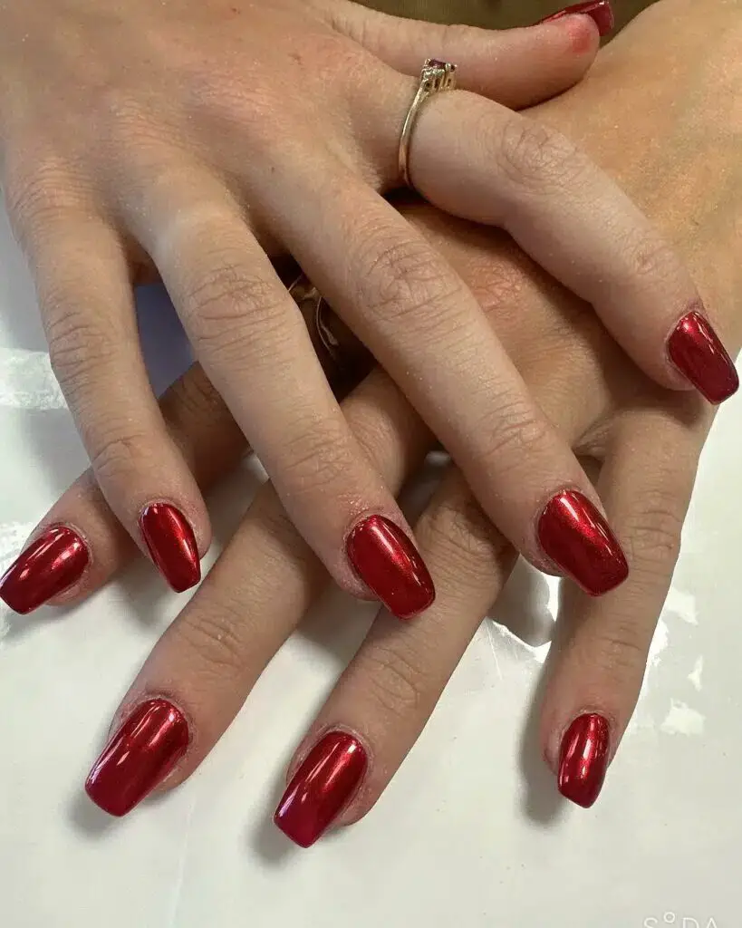 37+ Romantic Red Valentines Day Nails for a Perfect Date Night