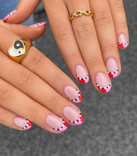 Peachi Nails' Funky Tips: Fun and Trendy February Nails