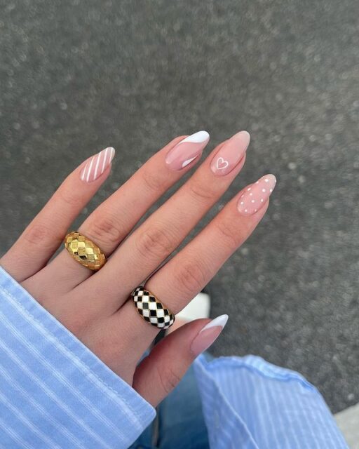 Sarah's A Bit of Everything: Trendsetting February Nail Styles